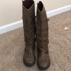 Distressed brown boots
